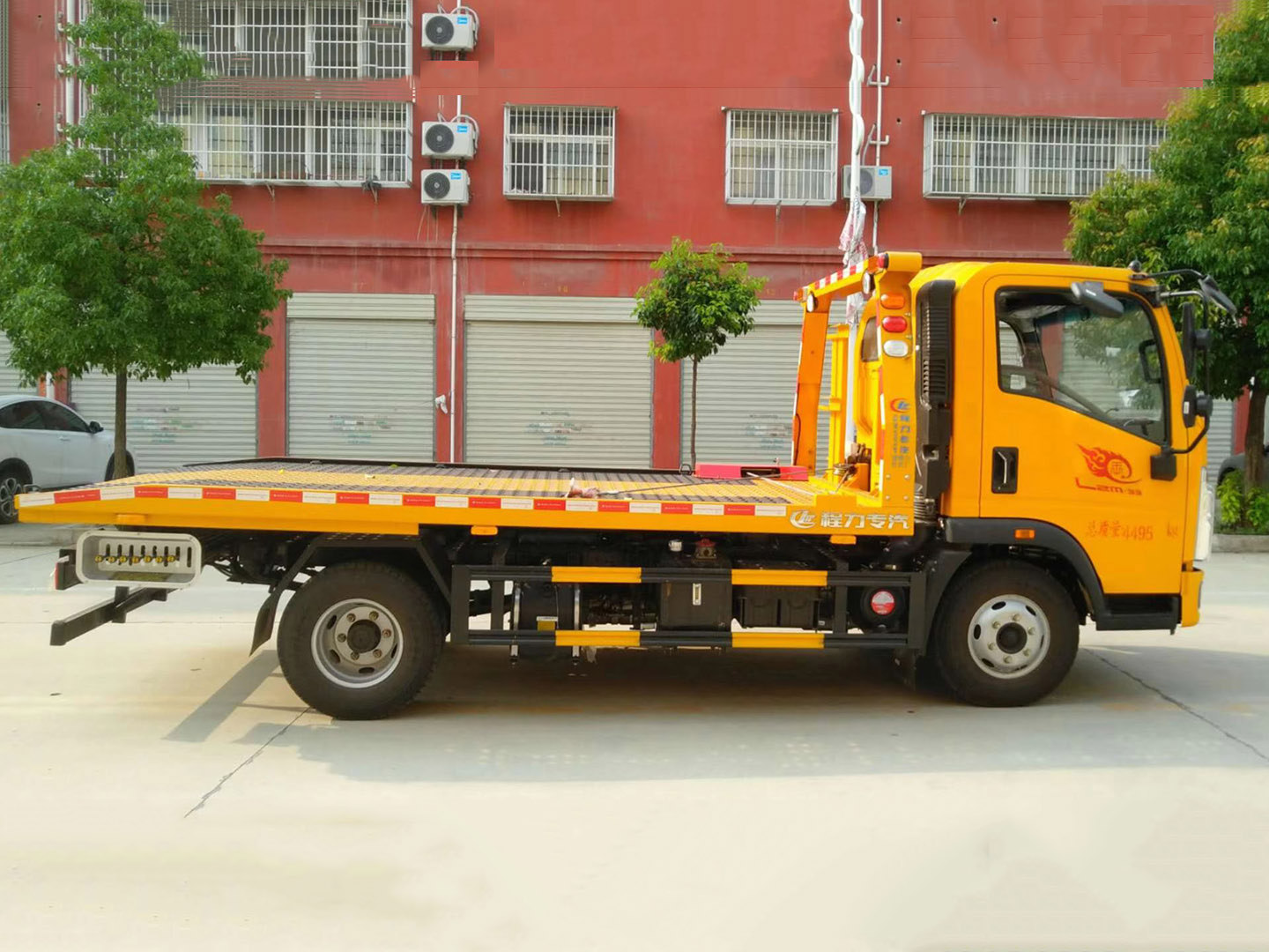 重汽豪沃藍(lán)牌清障車